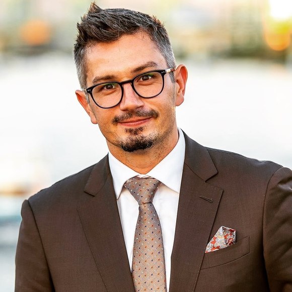 Meet your Posher, Darren - Picture 1 of 1